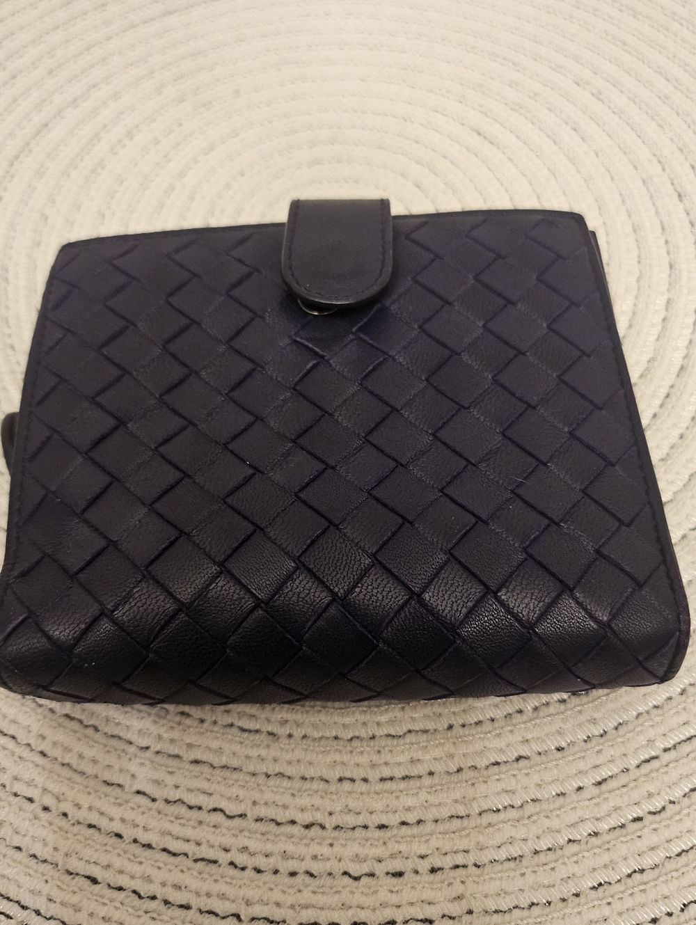 Bottega Veneta Intrecciato Leather Wallet w/ Zip Coin Dark Purple - Picture 10 of 10